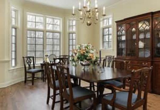 Clean dining room table